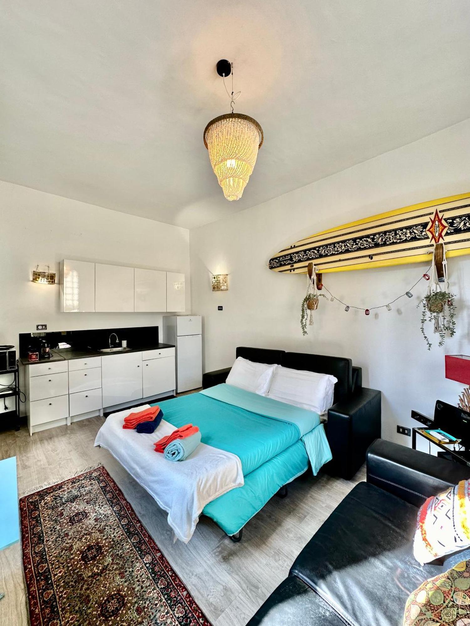 リド・ディ・オスティアSurf Houseアパートメント エクステリア 写真